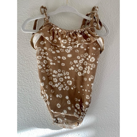 Jamie Kay Rompers Bundle - Picture 3 of 16